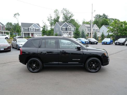 Used 2017 Jeep Compass High Altitude AWD/4WD image 8