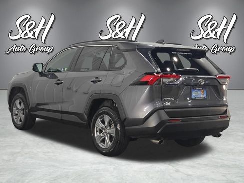 Used 2025 Toyota RAV4 XLE AWD/4WD image 15