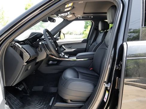 New 2026 Land Rover Range Rover Sport Dynamic SE AWD/4WD image 4
