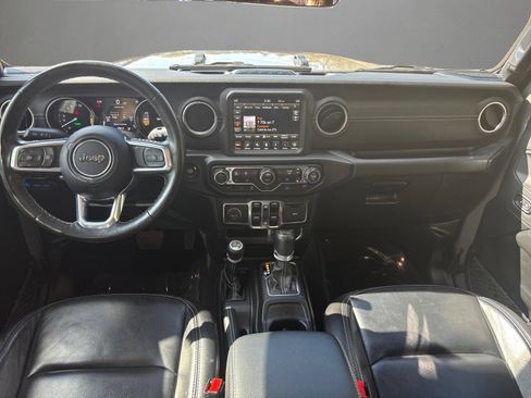 Used 2021 Jeep Wrangler Unlimited Sahara w/ Cold Weather Group image 39