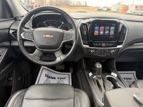 Used 2019 Chevrolet Traverse Premier w/ Redline Edition AWD/4WD image 17