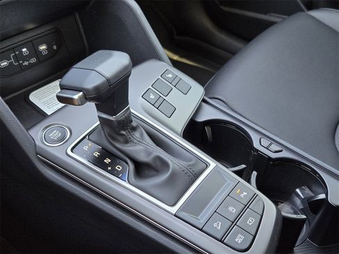 New 2026 Kia Sportage EX image 15