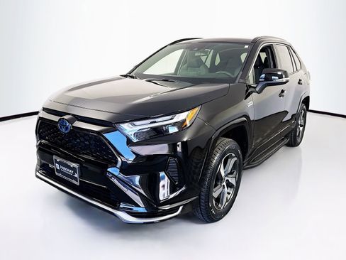 Certified 2023 Toyota RAV4 SE w/ Weather & Moonroof Package AWD/4WD image 3