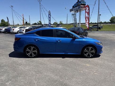 Used 2022 Nissan Sentra SR w/ Trunk Package FWD image 14