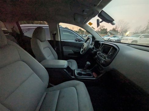 Used 2020 Chevrolet Colorado W/T w/ WT Convenience Package image 9