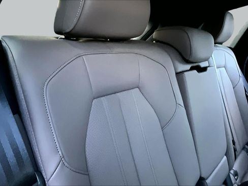 Used 2025 Audi Q5 Premium w/ Premium Plus AWD/4WD image 20
