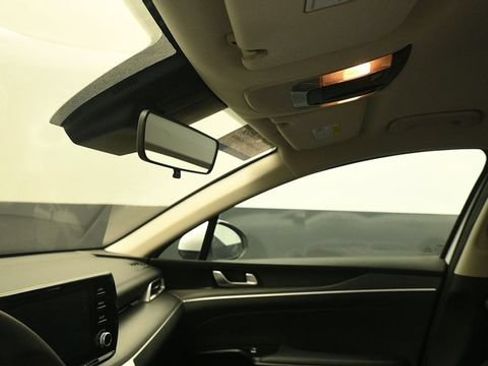 Used 2023 Kia K5 LXS FWD image 25