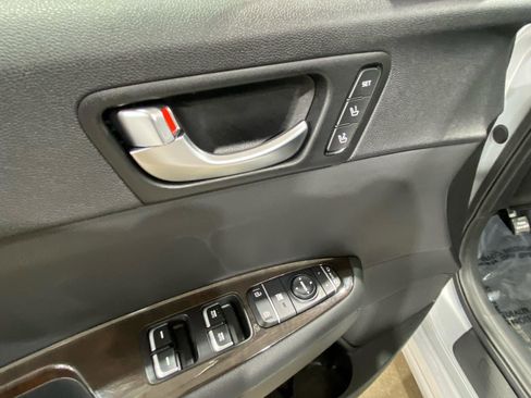 Used 2018 Kia Optima EX w/ Premium Package FWD image 31