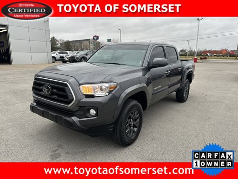 Certified 2023 Toyota Tacoma SR5 image 1
