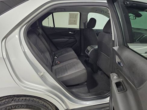 Used 2022 Chevrolet Equinox LT image 21