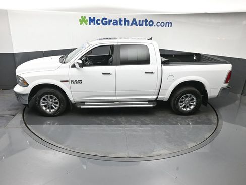 Used 2018 RAM 1500 Laramie w/ Convenience Group AWD/4WD image 24