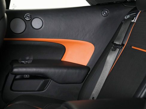 Used 2020 Rolls-Royce Dawn image 23