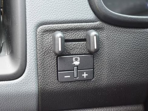 Used 2019 Chevrolet Colorado Z71 image 22