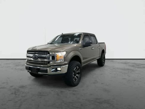 Used 2019 Ford F150 XLT w/ Equipment Group 302A Luxury AWD/4WD image 7