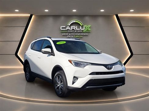 Used 2018 Toyota RAV4 XLE w/ Plus Extra Value Package FWD image 1
