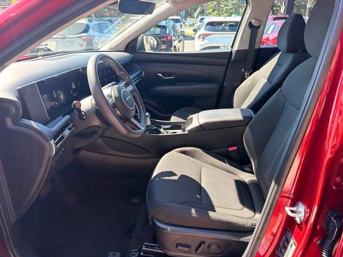 Used 2025 Hyundai Tucson SEL AWD/4WD image 10