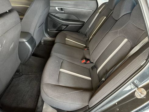 Used 2025 Hyundai Sonata SE FWD image 20