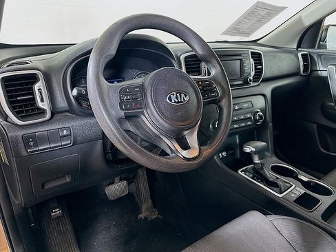 Used 2017 Kia Sportage LX FWD image 9