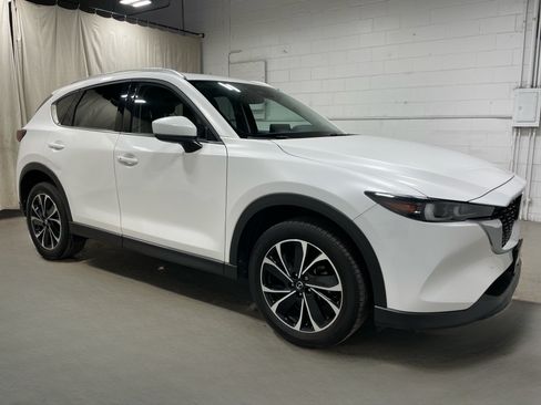 Used 2023 MAZDA CX-5 AWD 2.5 S w/ Premium Package image 3