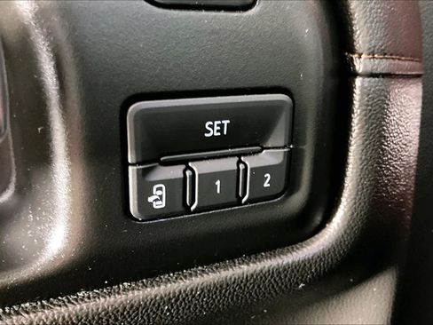 Used 2019 GMC Sierra 1500 AT4 w/ AT4 Premium Package AWD/4WD image 31