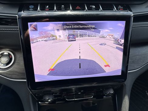 Used 2022 Jeep Grand Cherokee Limited 4xe image 26