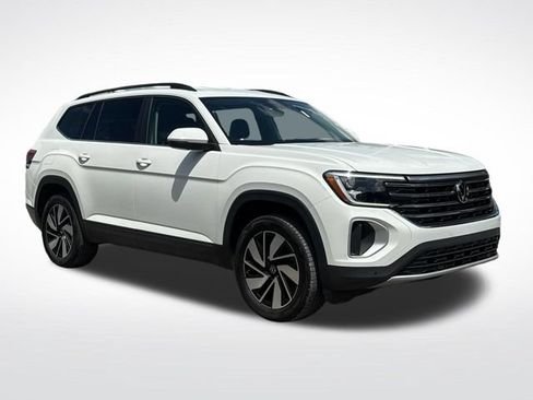 Used 2024 Volkswagen Atlas SE FWD image 9