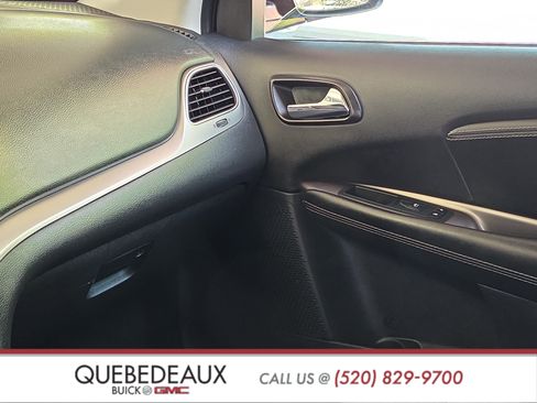 Used 2018 Dodge Journey Crossroad w/ Driver Convenience Group FWD image 20