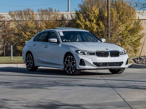 Used 2026 BMW 330i Sedan w/ Premium Package RWD image 1