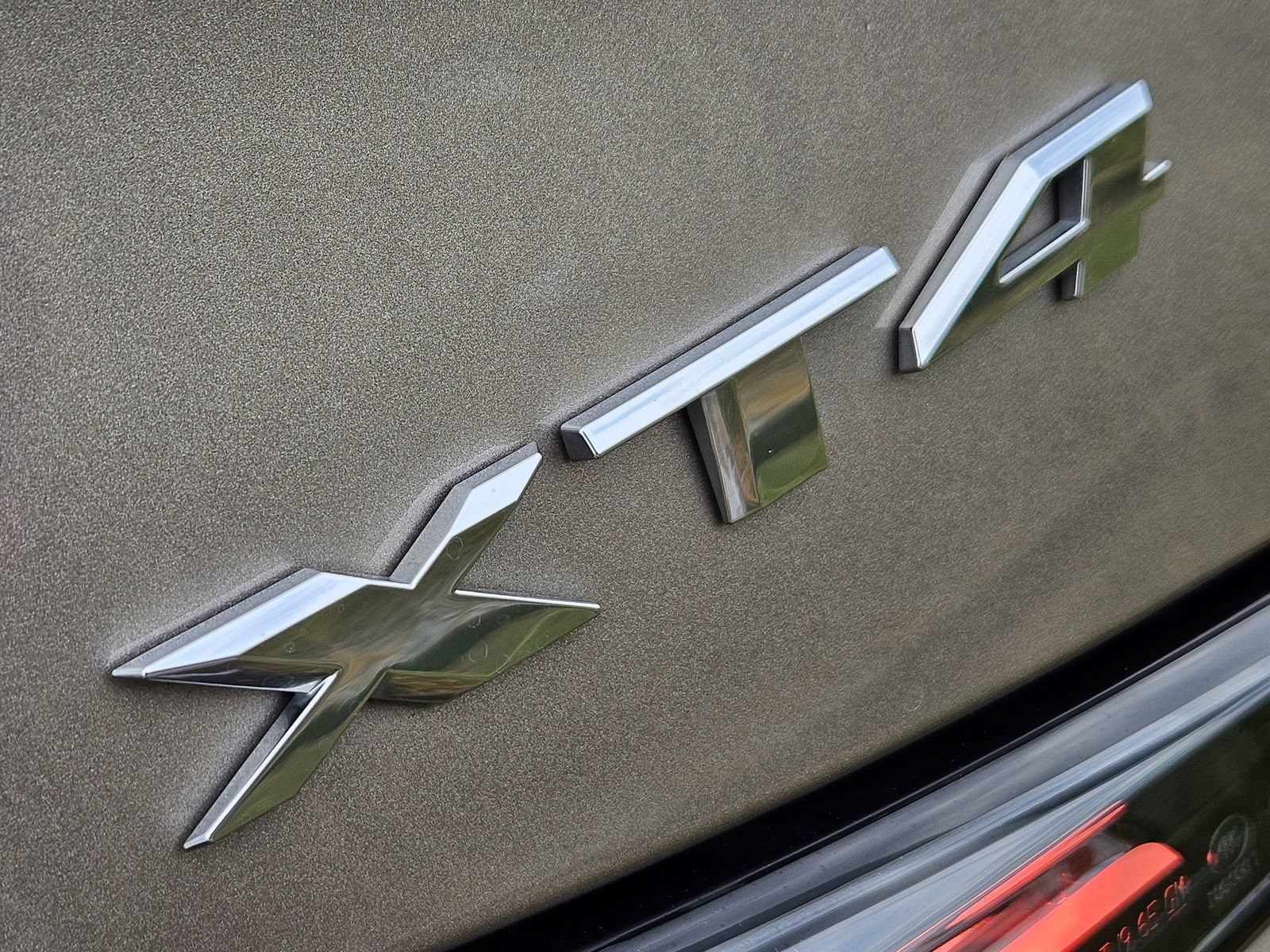 Certified 2023 Cadillac XT4 Sport FWD image 14