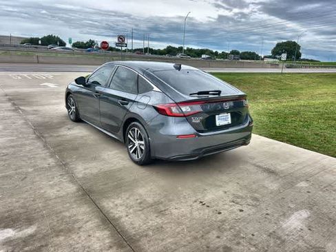 Used 2024 Honda Civic LX image 5