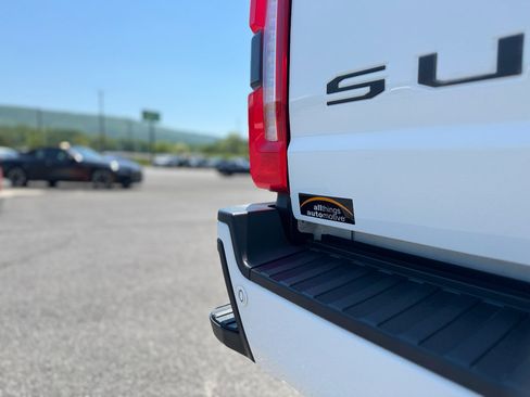 Used 2023 Ford F250 Lariat w/ Lariat Ultimate Package AWD/4WD image 55