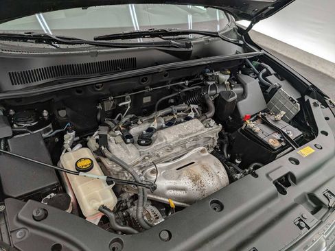 Used 2009 Toyota RAV4 image 12