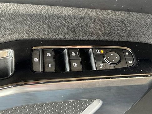 Used 2023 Nissan Pathfinder SL w/ SL Premium Package image 15