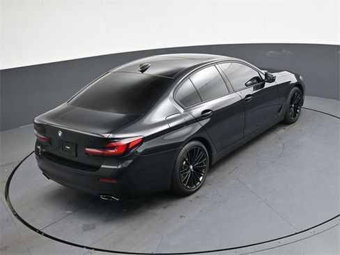 Used 2022 BMW 530i w/ Convenience Package image 17