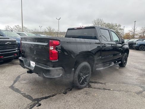 New 2026 Chevrolet Silverado 1500 Custom Trail Boss w/ Midnight Edition image 3