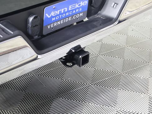 Used 2025 Chevrolet Silverado 1500 LT image 16