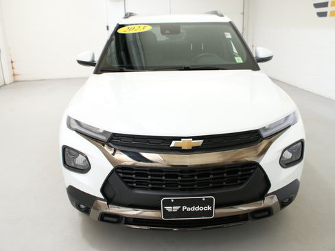 Used 2023 Chevrolet TrailBlazer ACTIV FWD image 2