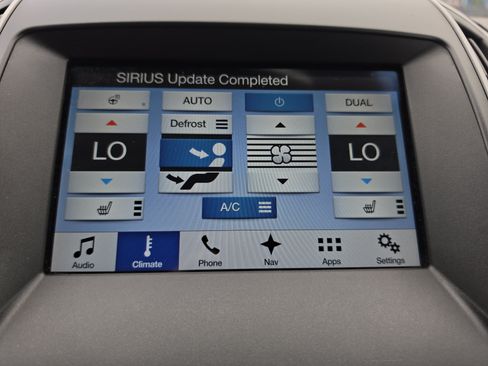 Used 2017 Ford Edge SEL w/ Equipment Group 201A AWD/4WD image 28