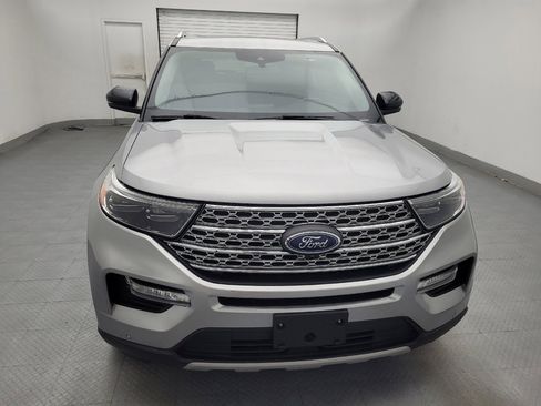 Used 2021 Ford Explorer Limited w/ Equipment Group 301A AWD/4WD image 14