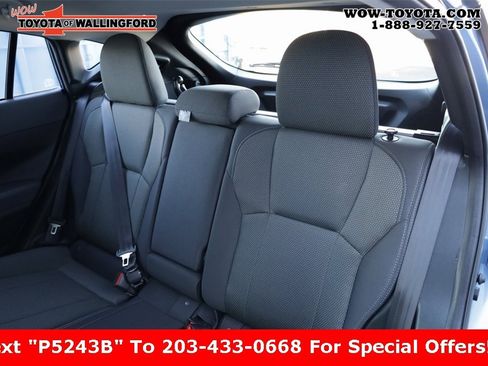 Used 2024 Subaru Crosstrek 2.0i Premium image 23