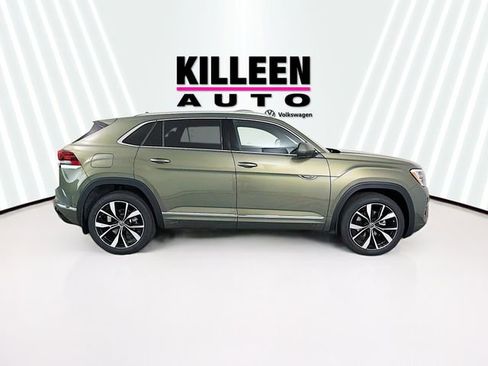 New 2026 Volkswagen Atlas Cross Sport SEL Premium R-Line AWD/4WD image 8