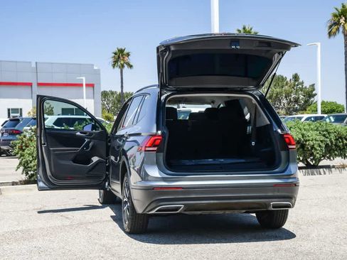 Used 2021 Volkswagen Tiguan S FWD image 26