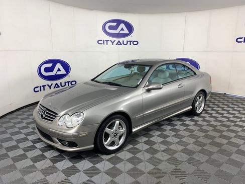 Used 2004 Mercedes-Benz CLK 500 Coupe image 7
