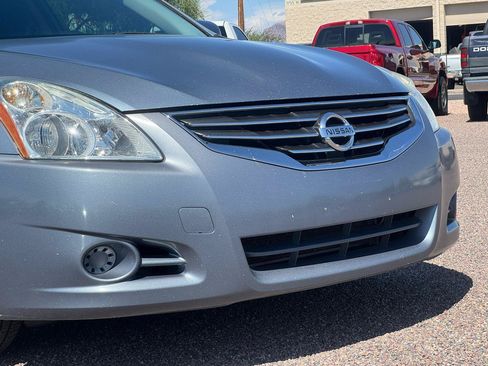 Used 2010 Nissan Altima 2.5 S FWD image 23