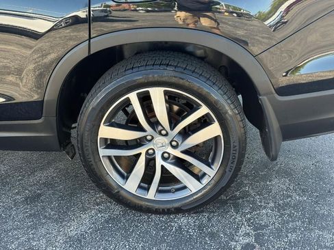 Used 2016 Honda Pilot Touring image 6