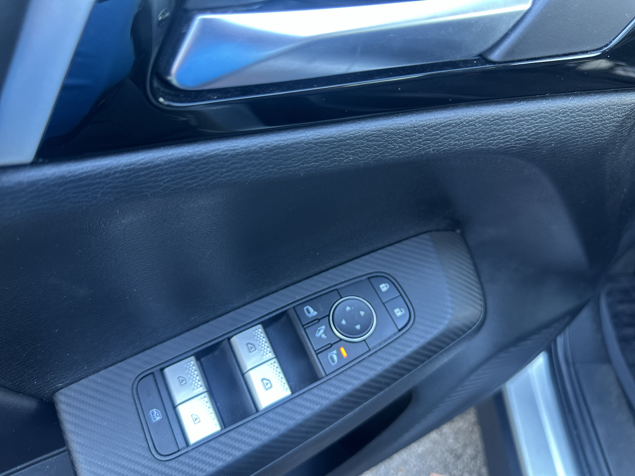 Used 2024 Mitsubishi Outlander SE FWD image 20
