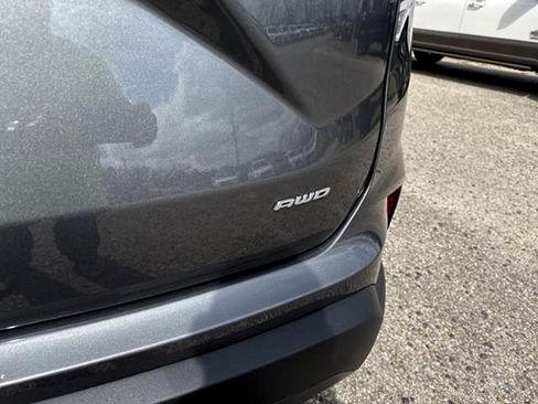 New 2024 Ford Edge SE image 7