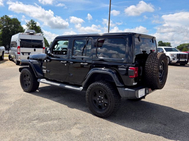 Used 2019 Jeep Wrangler Unlimited Sahara w/ Safety Group AWD/4WD image 10