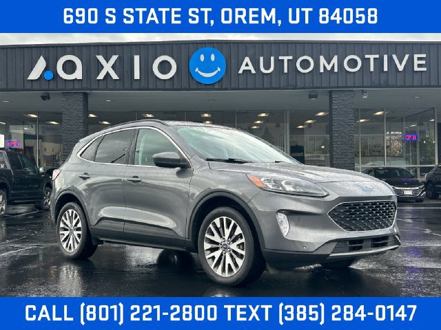 Used 2022 Ford Escape Titanium w/ Class II Trailer Tow Package AWD/4WD image 1