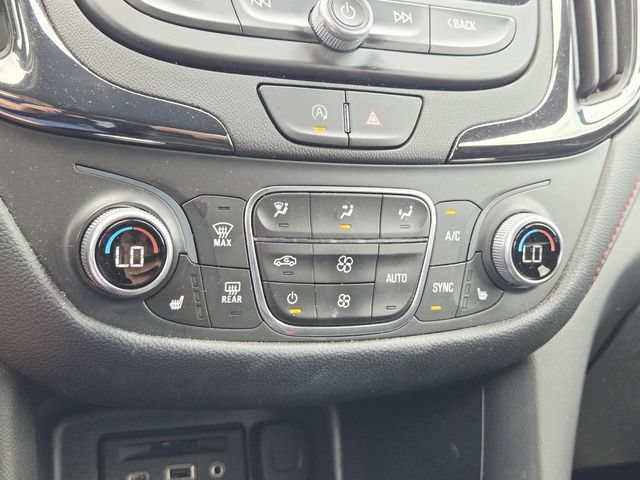 Certified 2022 Chevrolet Equinox RS w/ Infotainment Package FWD image 23